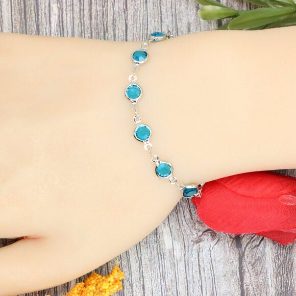 "Trendy Handmade Bracelet – A Stylish Gift for Women & Girls, MAR091743 - Picture 5 of 10